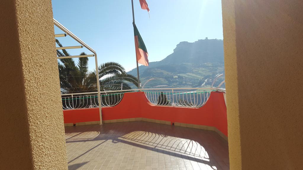 B&B Da Pietro Calascibetta Экстерьер фото